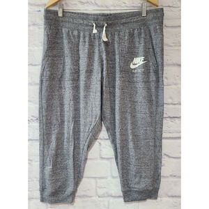 Nike Cropped Joggers Women's XL Heathered Gray Drawstring Pockets Athleisure